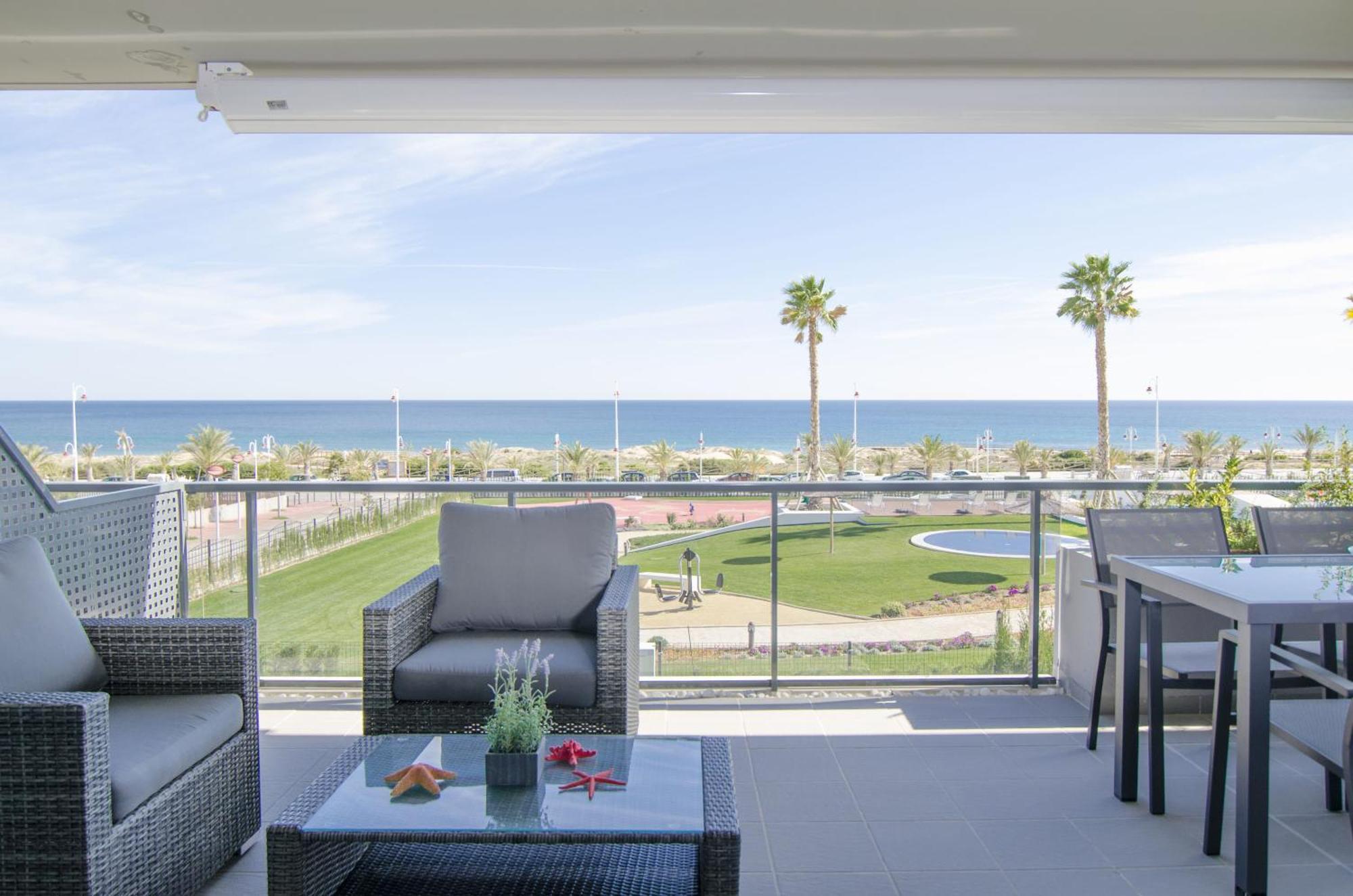 Ocean View By Mar Holidays Arenales del Sol Værelse billede